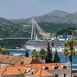 Marina View Apartmán *